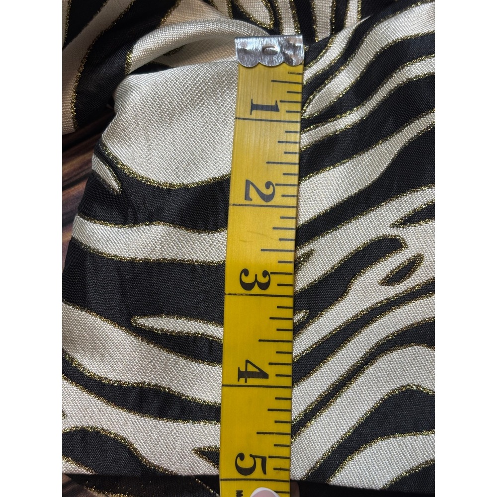 Lilly Pulitzer Zebra Print Jacquard Shorts Womens 8 Black White Metallic Gold - Picture 6 of 13